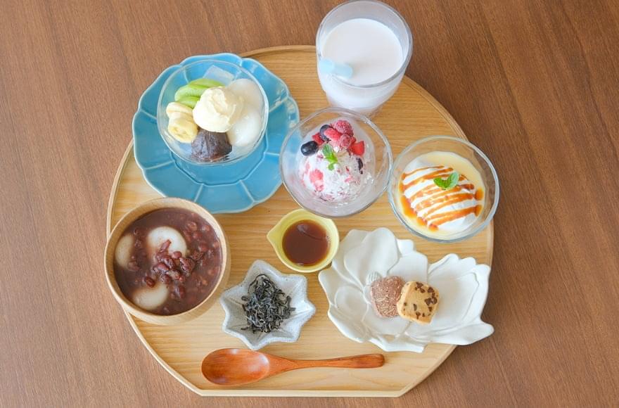 朝・昼・夕食／15時のスイーツ